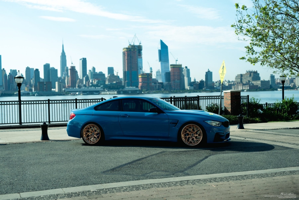yas-marina-blue-bmw-m4-f82-brixton-forged-cm7-targa-series-forged-concave-wheels-rose-gold-1800×1202
