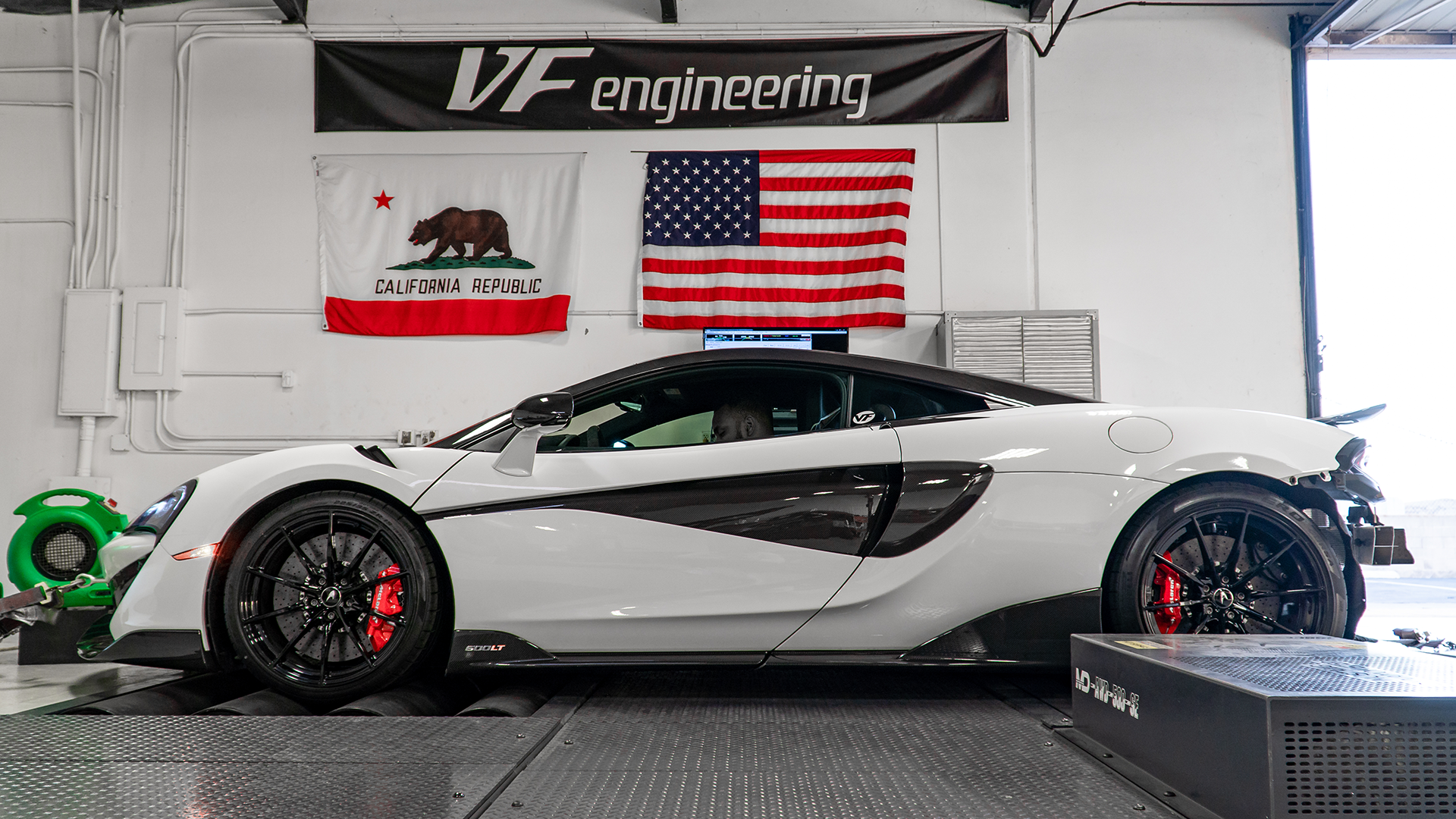 VF_Engineering_HEX_Tuning_600LT_Dyno_Side_Shot