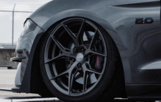 Ford-Mustang-Hybrid-Forged-Series-HF-5-©-Vossen-Wheels-2019-703-1047x698
