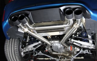 Dinan M2C Exhaust-11