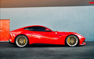 Ferrari_F12_Berlinetta_Anrky_Wheels_RETROSeries_RS1-2