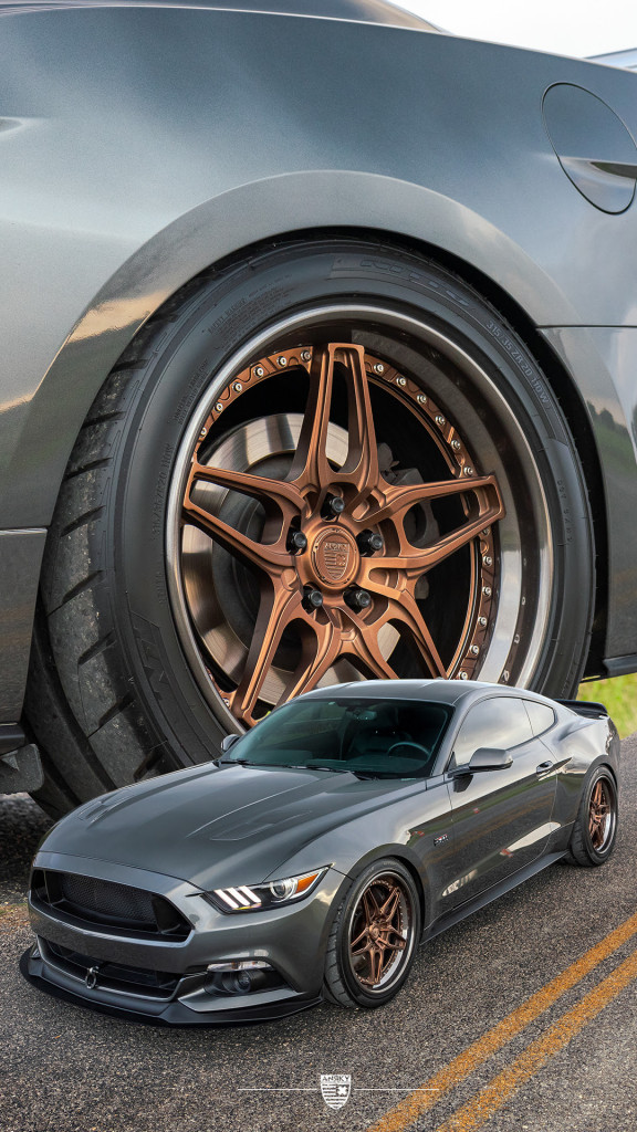 Ford_Mustang_GT_Anrky_Wheels_RETROSeries_RS6-1