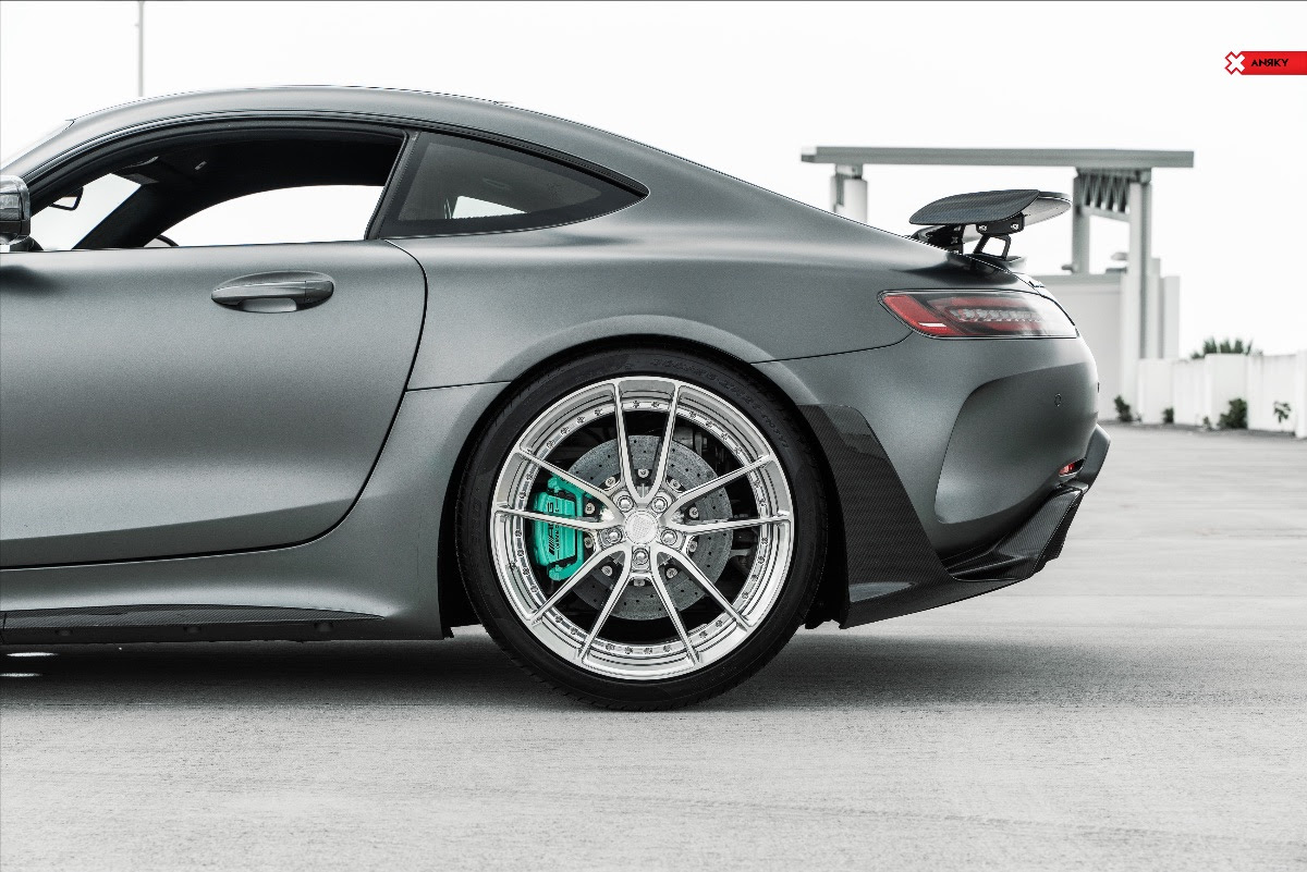 Mercedes-Benz_AMG_GT-R_Pro_Anrky_Wheels_AN24_SeriesTWO-9