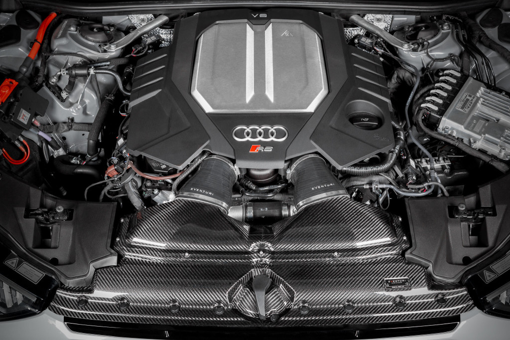 Eventuri_Audi_C8_RS6_RS7_Carbon_Intake-4
