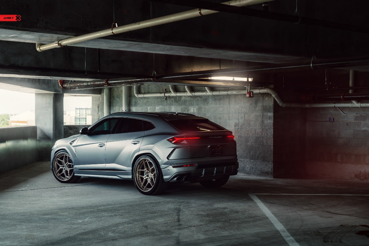 Lamborghini_Urus_Anrky_Wheels_X-Series_S3-X4-9
