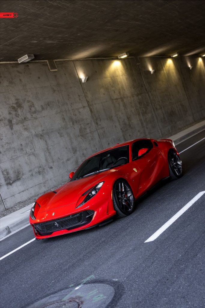 Ferrari_812_Superfast_Anrky_Wheels_X-Series_S1-X4-1
